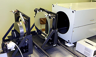 Установка для контроля оптической однородности заготовок из инфракрасных материалов